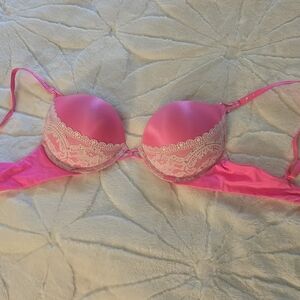 Pink Lace Women's Bra